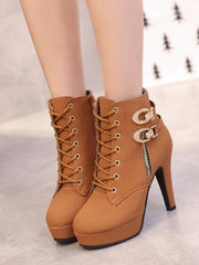 Bottines Lacées à Talons Hauts – Élégantes et Confortables