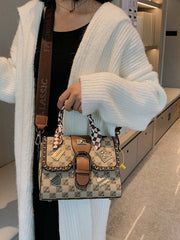 Sac Carré Imprimé pour Femme – Élégance Vintage et Praticité