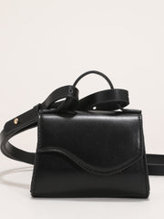 Sac à Main Petit Carré Rouge à Lèvres – Tendance et Audacieux