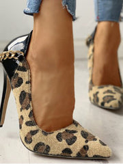 Escarpins à Bout Pointu avec Décoration Métallique Élégante