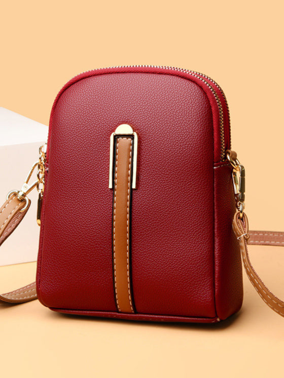 Sac Messenger Femme – Élégance et Praticité au Quotidien