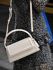 Sac Messenger Mode Femme – Élégance et Praticité