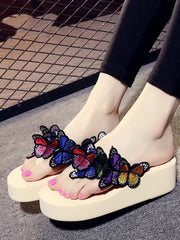 Sandales et Chaussons Papillon Artisanaux – Confort et Élégance